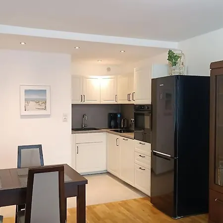 Zrodlany Blisko Morza Apartment