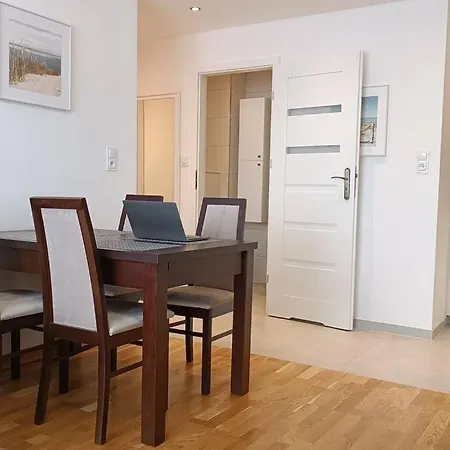 Zrodlany Blisko Morza Apartment *